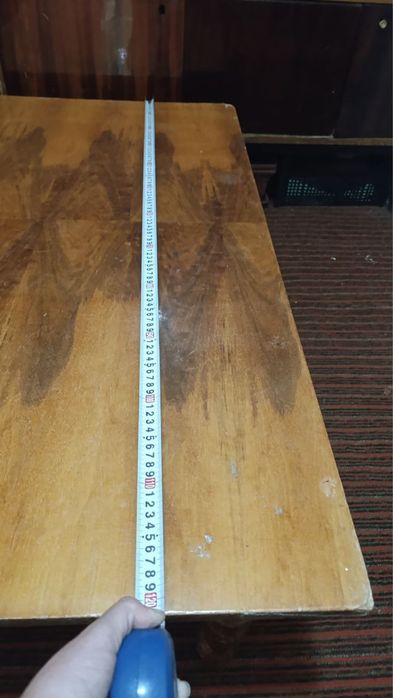 Хонтахта стол hontaxta