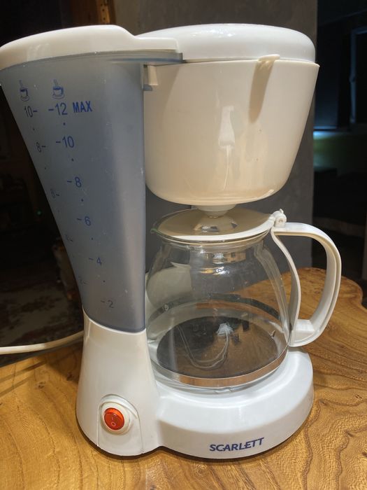 Кофеварка капельная Scarlett