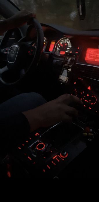 Vând Audi A6 c6 stare impecabila