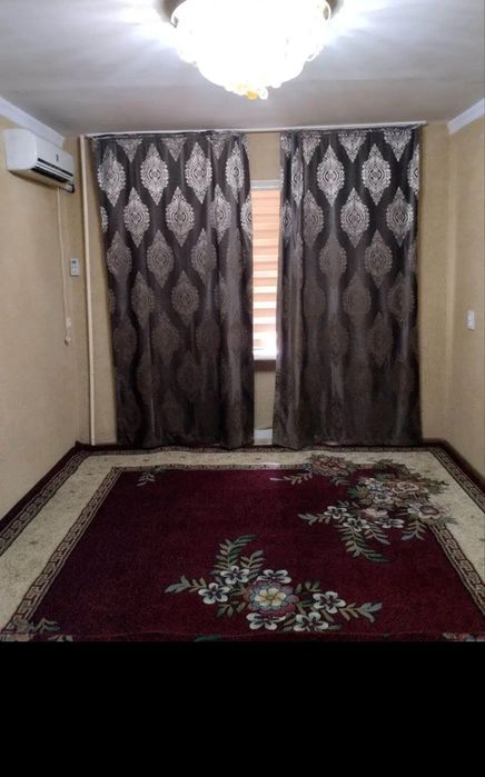 Продаётся  1-комн .квартира