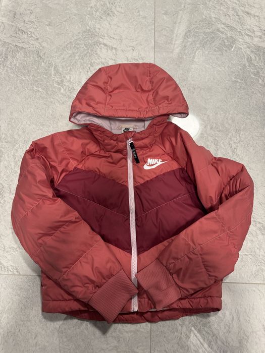 Яке за момиче nike оригинално