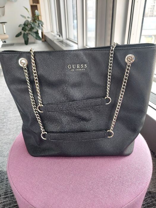 Дамска чанта Guess