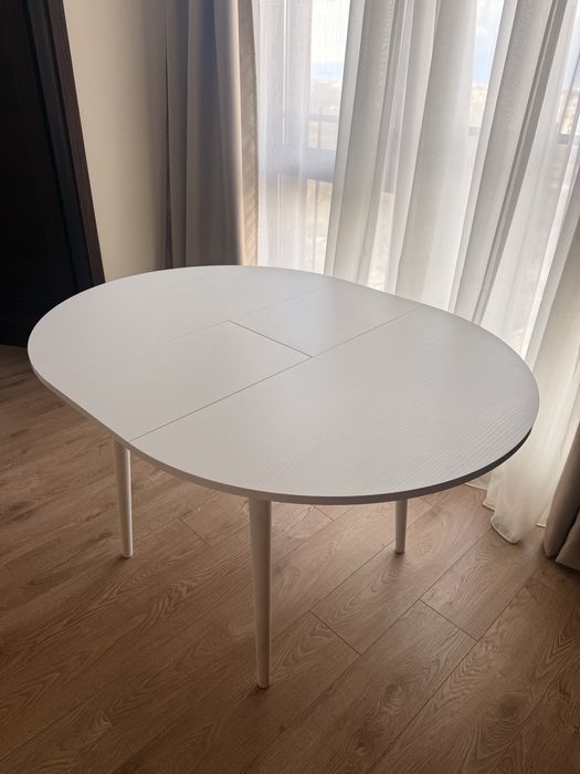 Трапезна разтегателна маса