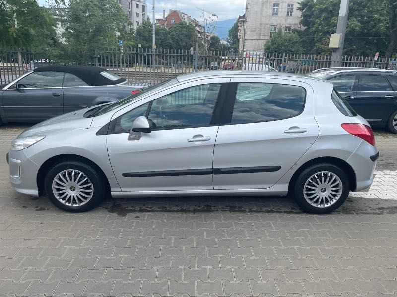 Peugeot 308 1.6 бензин