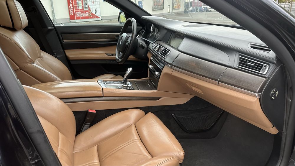 Bmw f01 740d xd 2012 M pachet