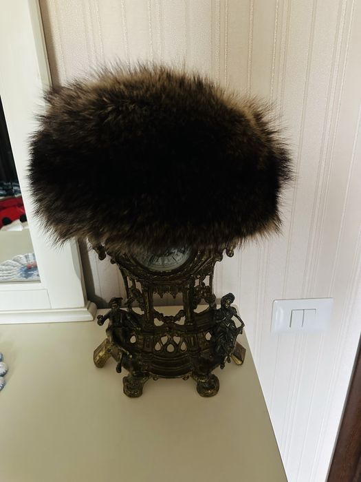 Caciula eleganta de dama , din blana naturala