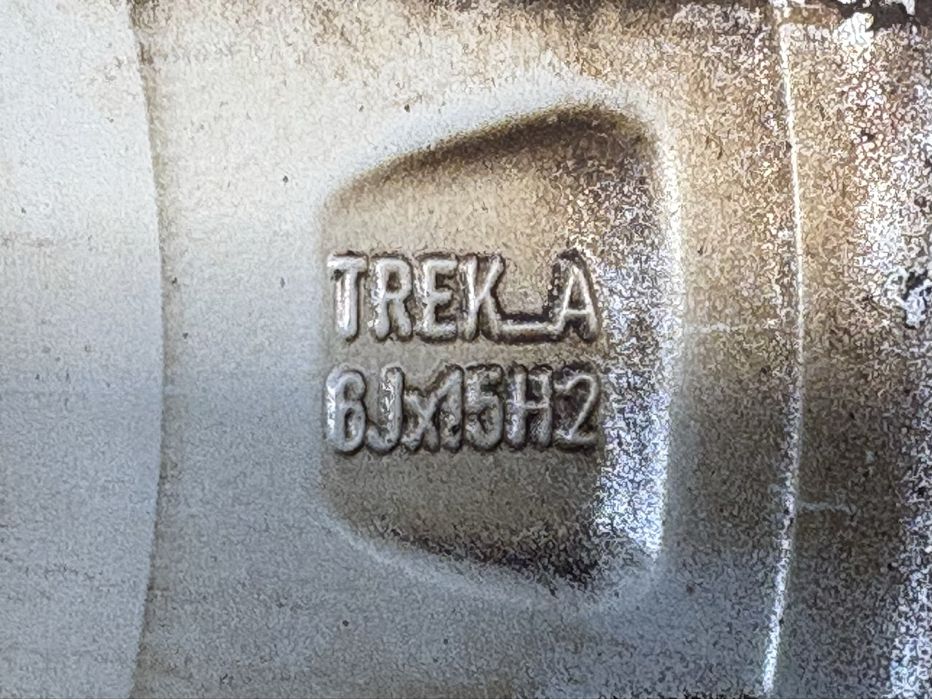 Jante Dezent 5x112 cu Anvelope de Iarnă Semperit 195/65 R15