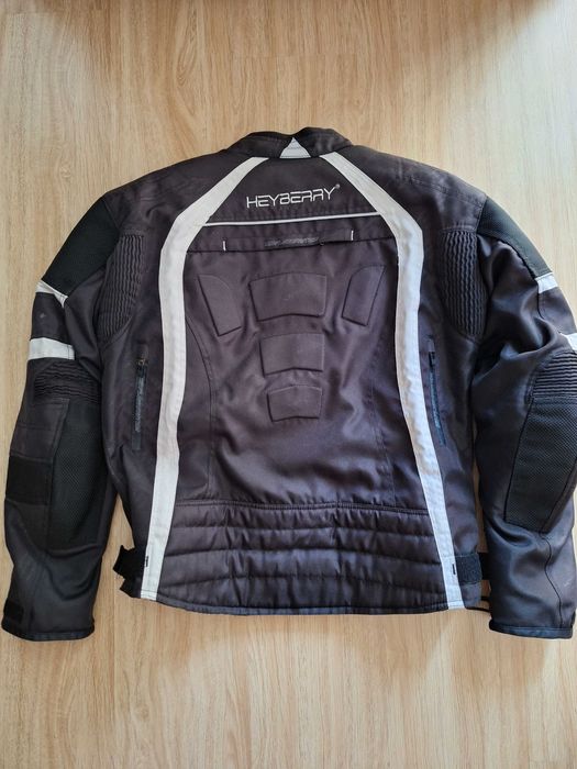 Дебело, мото яке