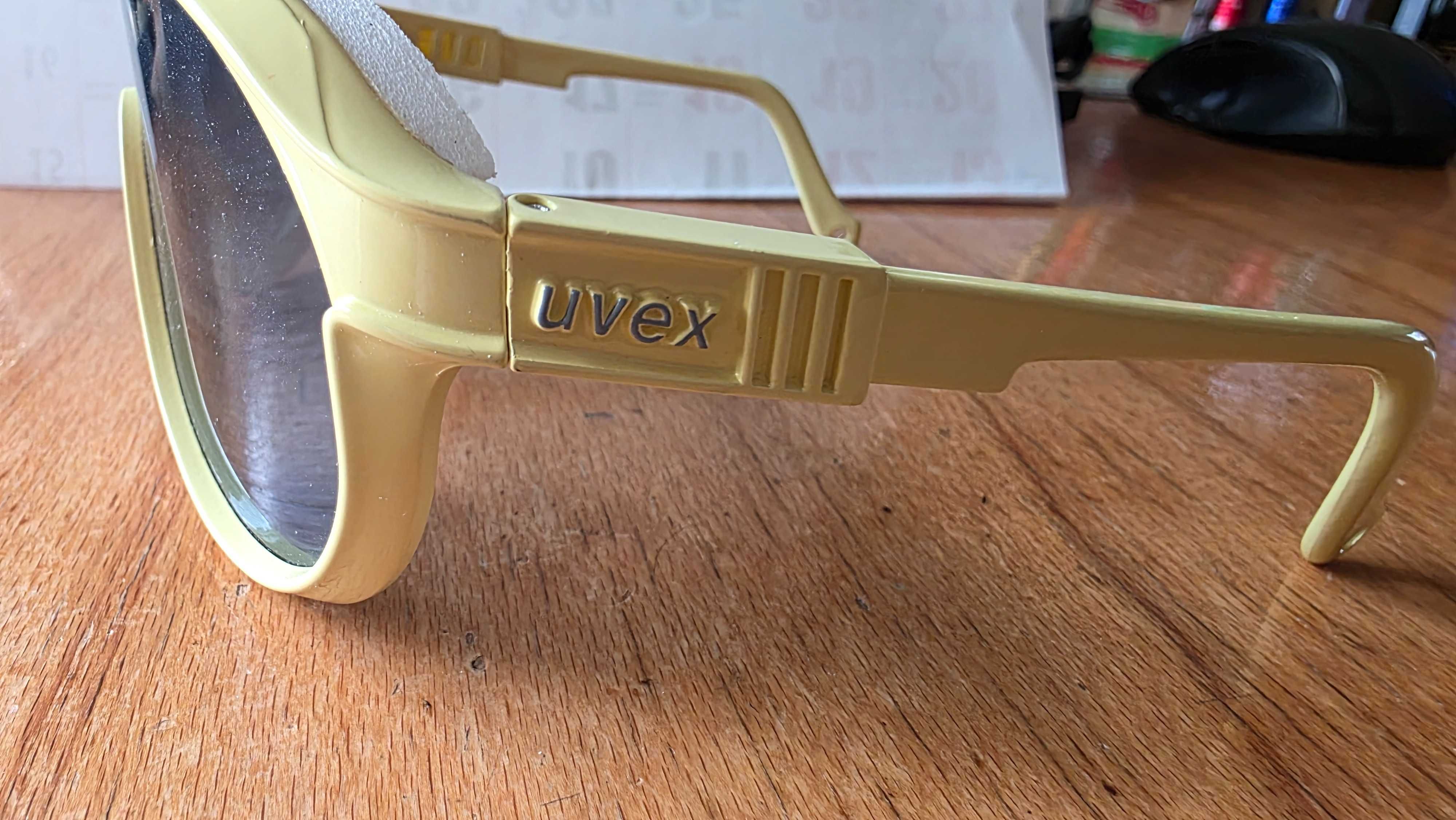 Нови Панорамни слънчеви очила UVEX SNOSUN - Жълти