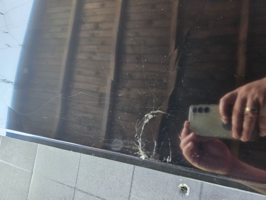 Лед телевизор 32инча