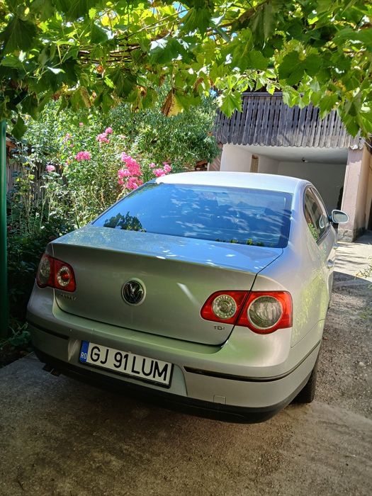Vând Passat B6, 1.9 BLS