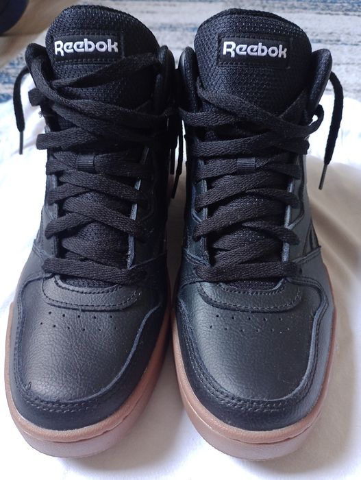Papuci Reebok noi