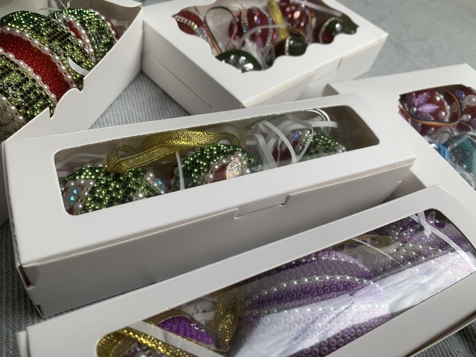 Seturi unicate cu globuri