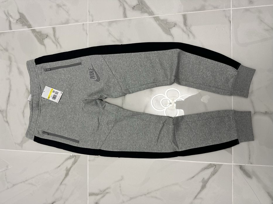 Pantaloni Nike Originali