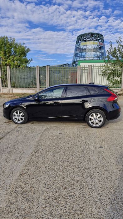 Volvo V40 D2 120CP/ 2017/ Webasto/ Parbriz încălzit/ Încălzire scaune