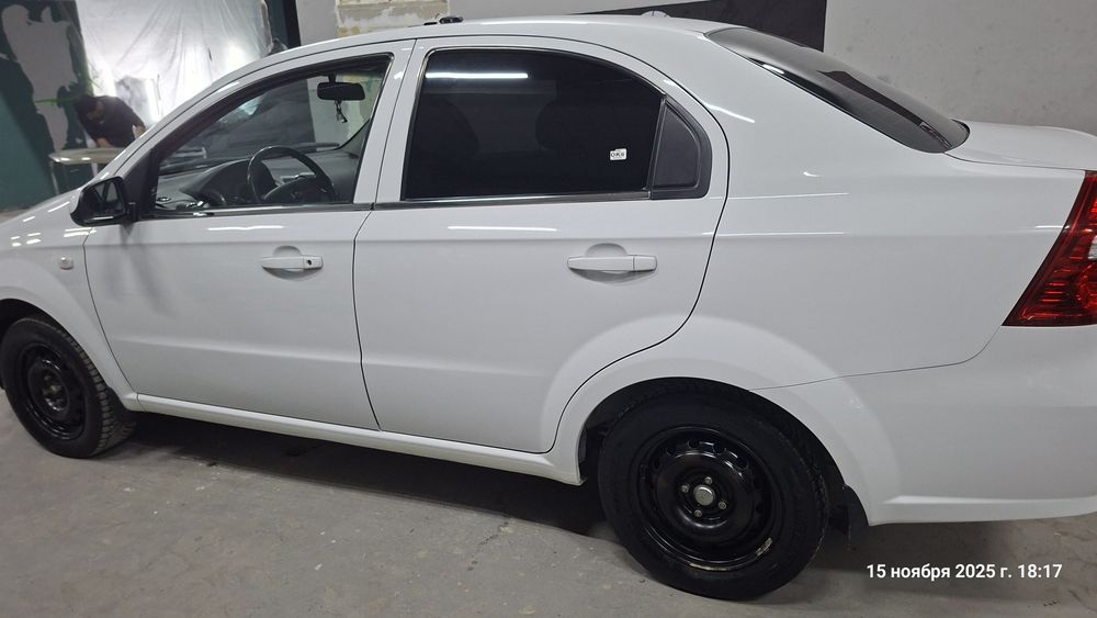 Nexia 3 mexanika sotiladi