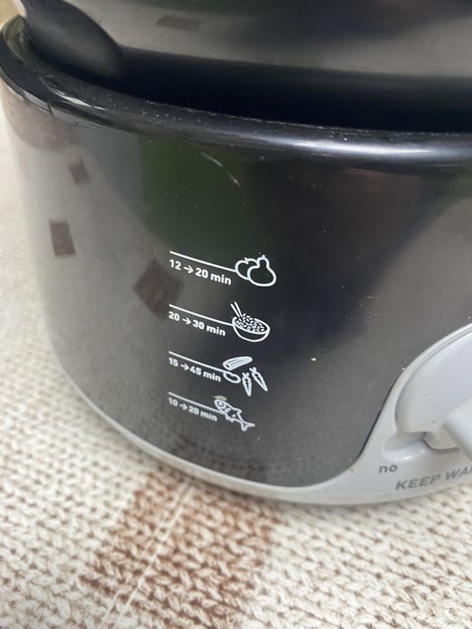 Aparat de gătit cu aburi