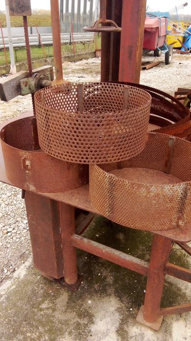 Moara cereale diferite modele