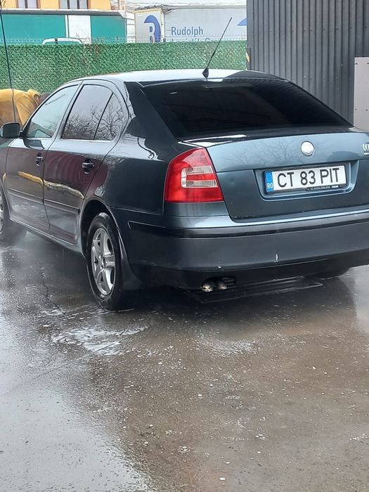 Vând Skoda Octavia 2