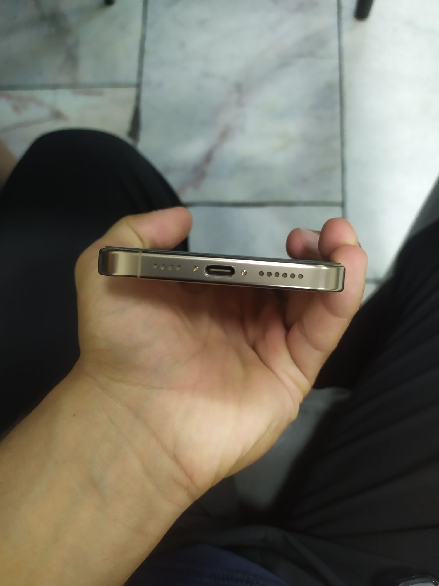 iPhone 16 pro max 256
