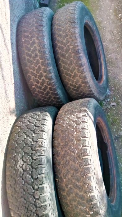 Части за ДАЙХАТСУ - кормилна кутия, бутала ,теглич, седалка ..