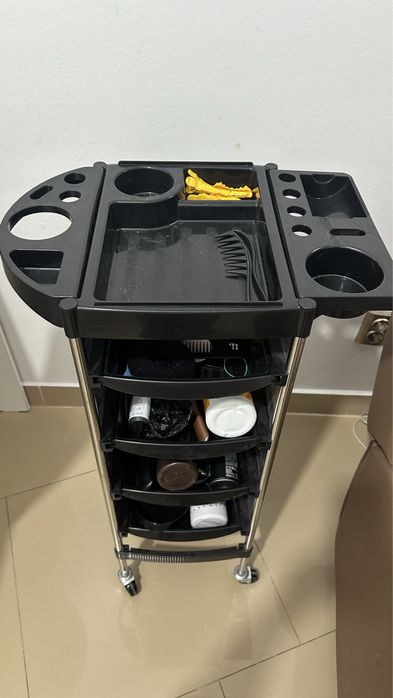 Помощник для парикмахера