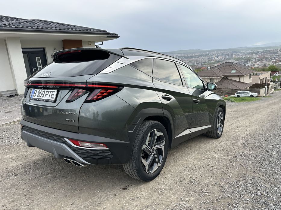 PJ Vând Hyundai Tucson Hybrid 230CP Luxury 4x4 TVA deductibil