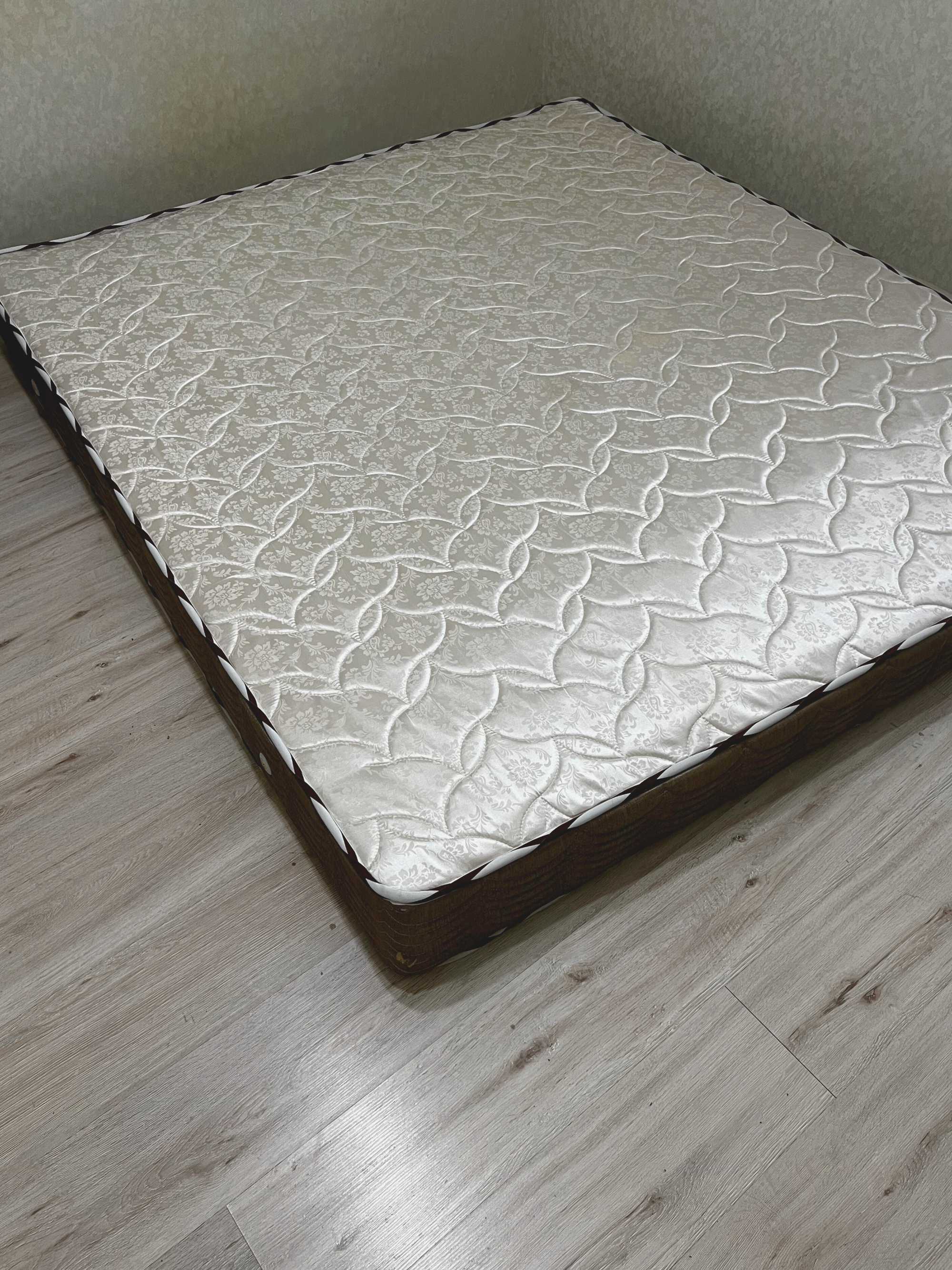 Ортопедический двухспальный матрас 180×200 см