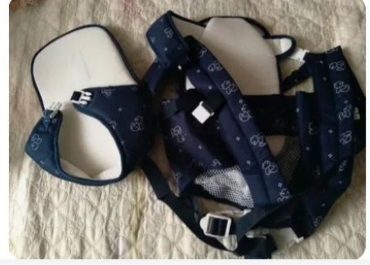 Продам кенгуру переноску в отличном состоянии