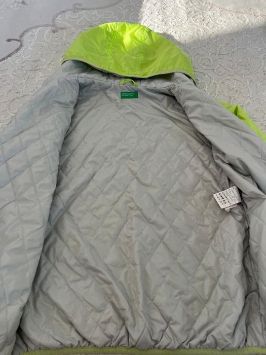 Есенно яке на benetton