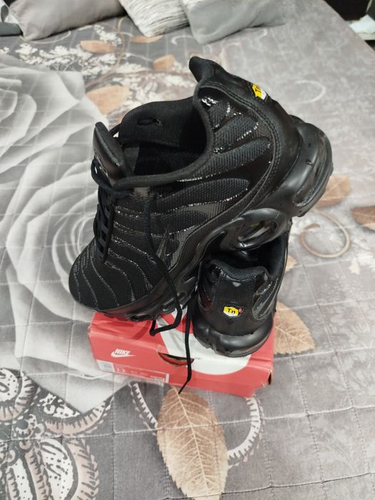 Оригинални мъжки маратонки Nike Air Max Tn