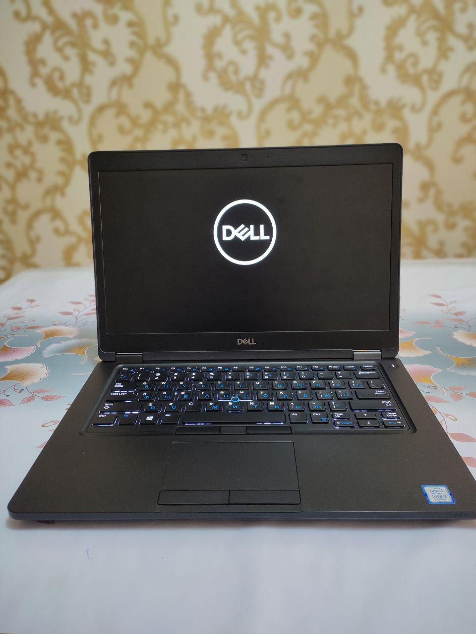 Dell i5 8-avlod 16/256 gb