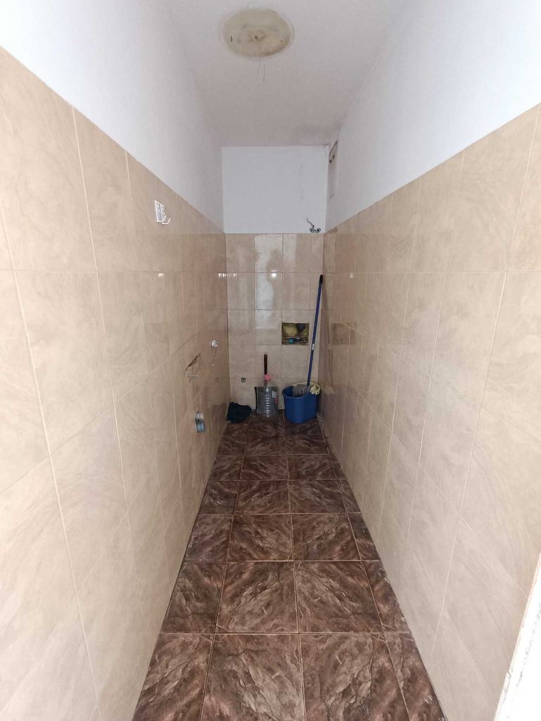 Продава се Офис в Велинград - 95 кв.м за 9 €/кв.м - Снимка #4