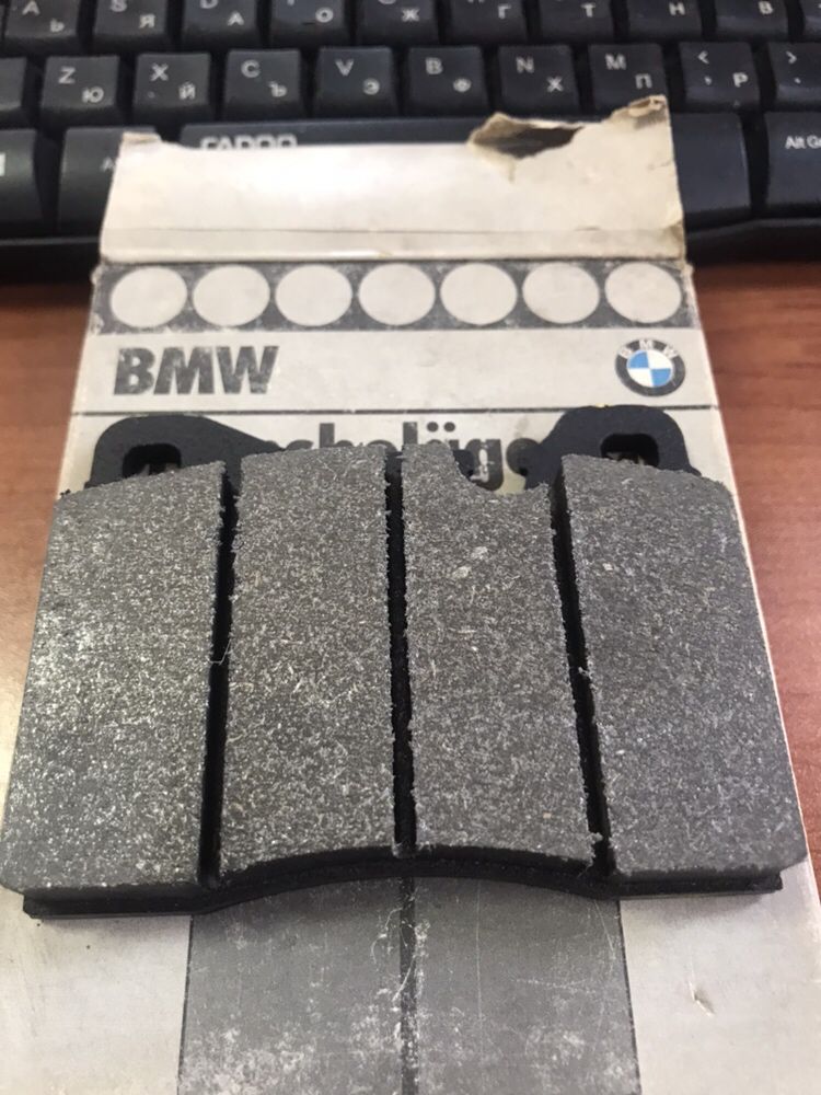 Оригинални BMW накладки.