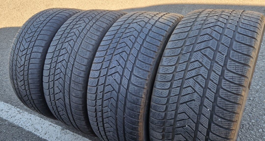 295.40.R21 111V Dot.3117 Cauciucuri Anvelope 4 buc Pirelli Scorpion M+