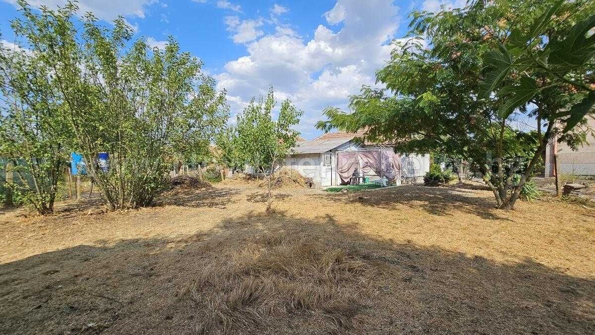 Двуетажна къща в село Дюлево, област Бургас