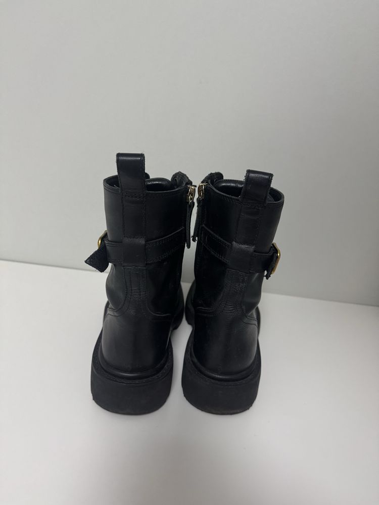 Дамски боти Zara