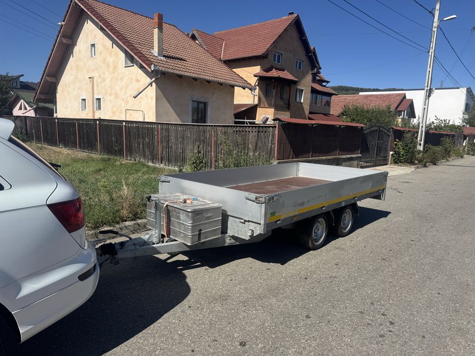 Remorca cu obloane 2 axe 2700 kg, ca noua EDUARDS - Germania
