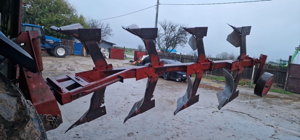 Vand plug NAUD 3+1 stare impecabila