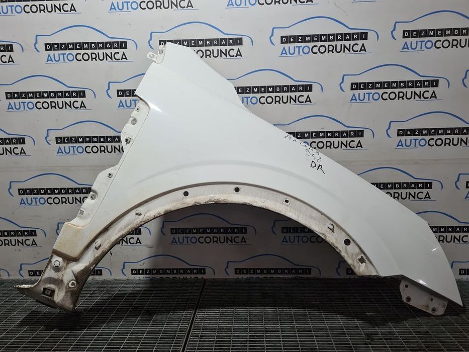 Aripa Dreapta Fata Opel Antara Facelift 2010 - 2015 4 Usi ALB (948) DEFECT LA PARTEA PRAG