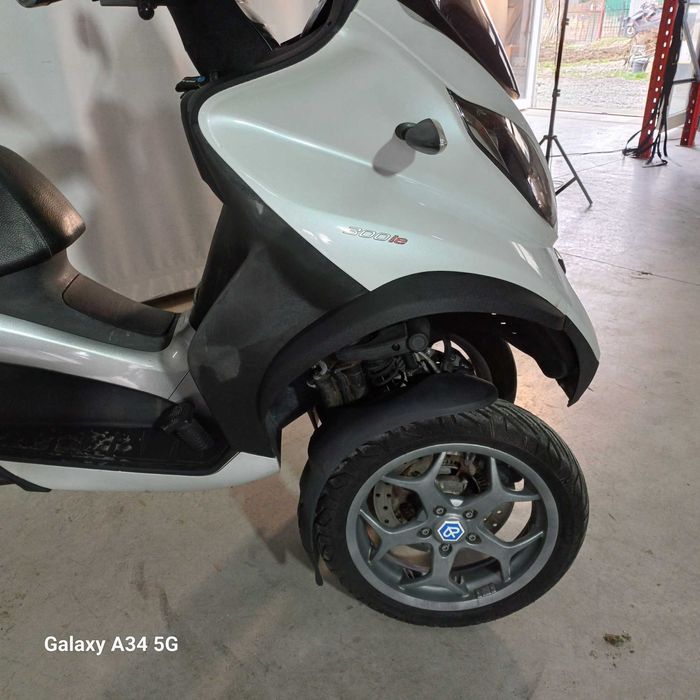 Scooter Piaggio MP3 300 ABS | P04225 | motomus.ro
