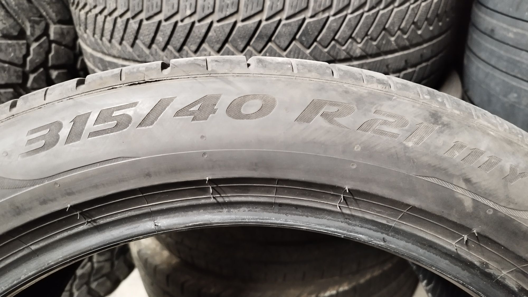 Pirelli 315/40/21