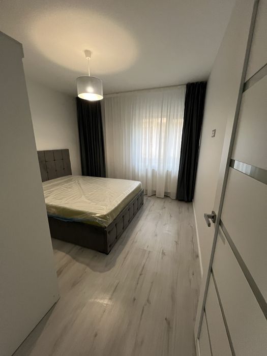 Persoana fizica. Apartament cu 2 camere cu gradina