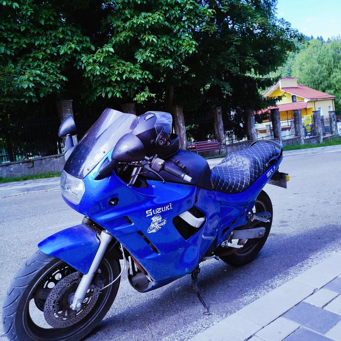 Vând sau schimb Suzuki gsx 600