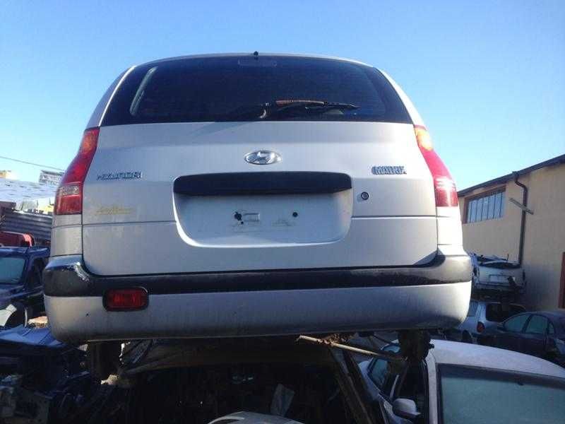 Хюндай Матрикс 1.6i / Hyundai Matrix 1.6i на части