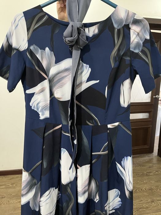 Легкое повседневное платье