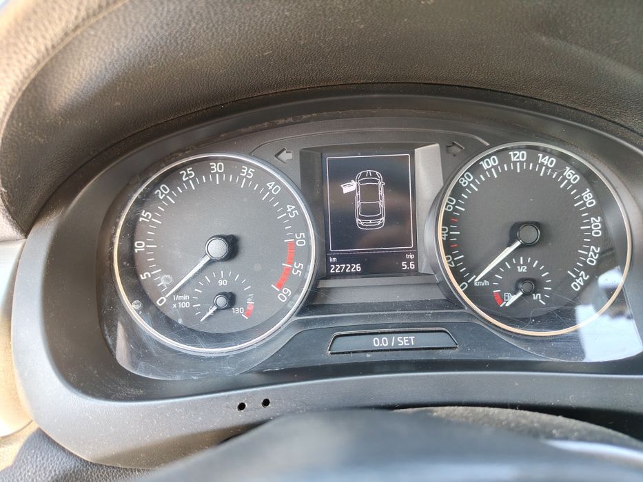 Шкода Рапид 1.6тди