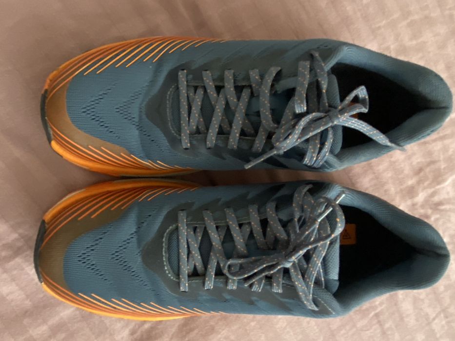 Кроссовки трейл Hoka torrent2.