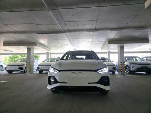 nasiya va naxt savdoga BYD E2