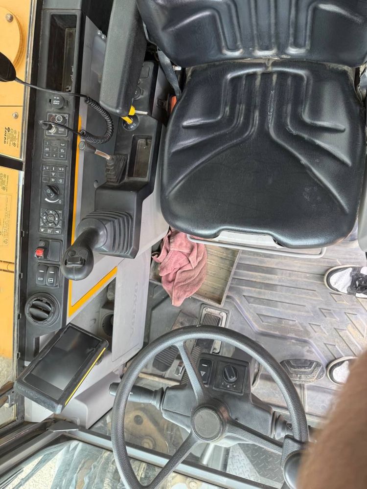 Продается Volvo EW60E pro 2020 йил
